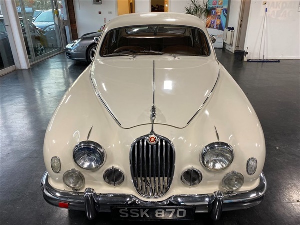 Large image for the Used Jaguar 240