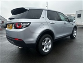 Land Rover Discovery Sport Image 5