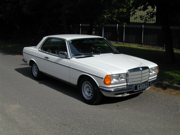 Large image for the Used Mercedes-Benz 230