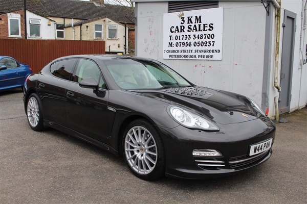 Large image for the Used Porsche PANAMERA